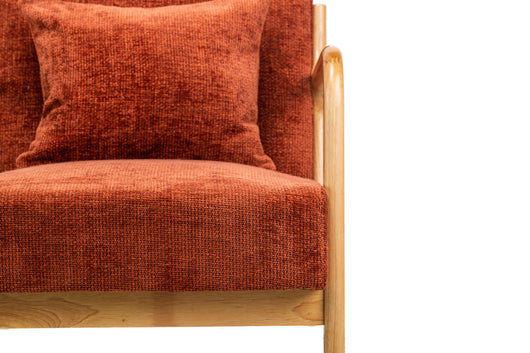 Sillón en madera maciza y tela terracota